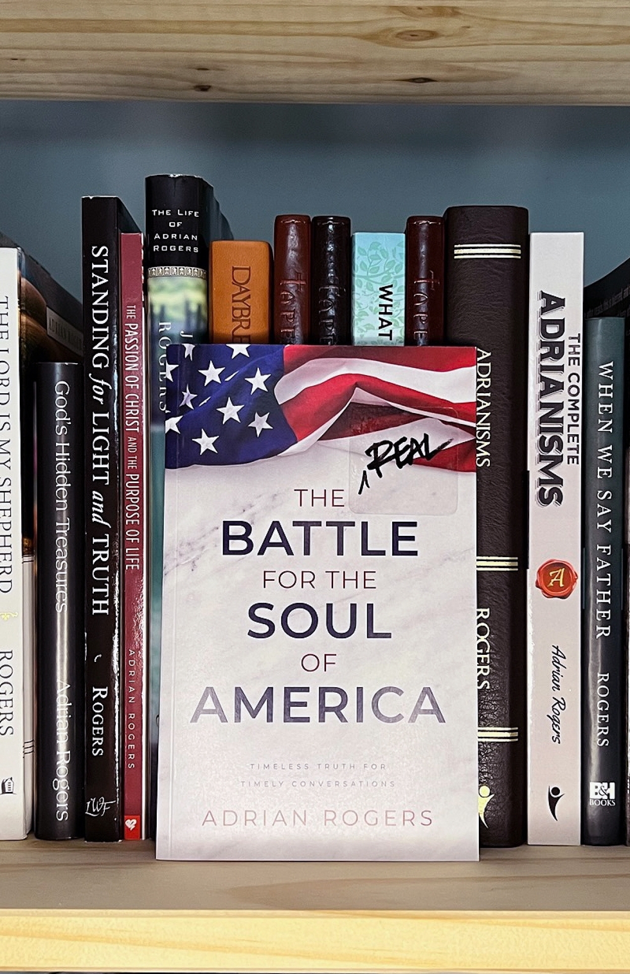 B130 the real battle for the soul of america book BOOKSHELF